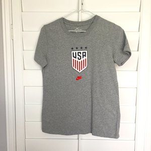 Nike Gray Short Sleeve USA The Nike Tee  Small